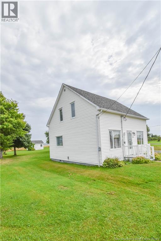 310 Jd Gauthier Boulevard, Shippagan, New Brunswick E8S 1R4 - Photo 9 - NB129836