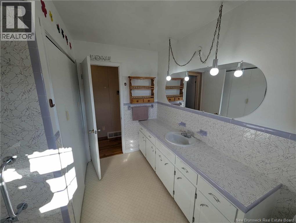 185 Smith, Big River, New Brunswick  E2A 6S7 - Photo 14 - NB129833