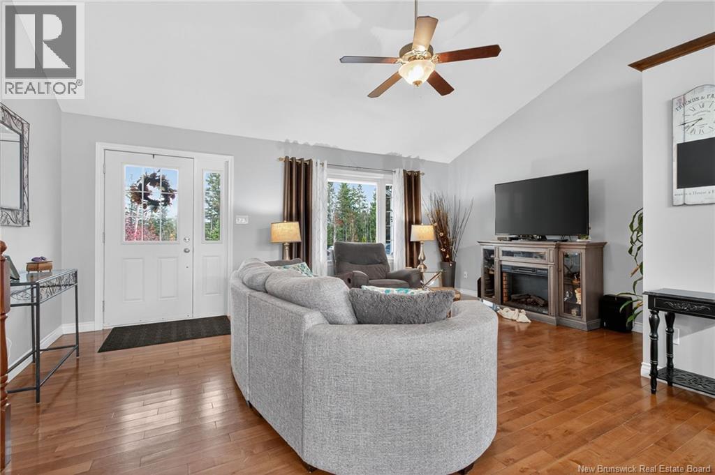 6 Government Road, Salisbury, New Brunswick  E4J 0A6 - Photo 3 - NB129830