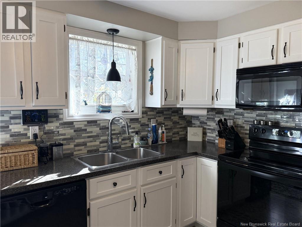 25 Prince William Street, St George, New Brunswick  E5C 3L7 - Photo 12 - NB129030