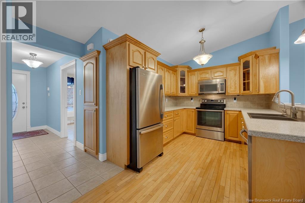 24 Mapleview Drive, Hampton, New Brunswick E5N 0B5 - Photo 7 - NB129795