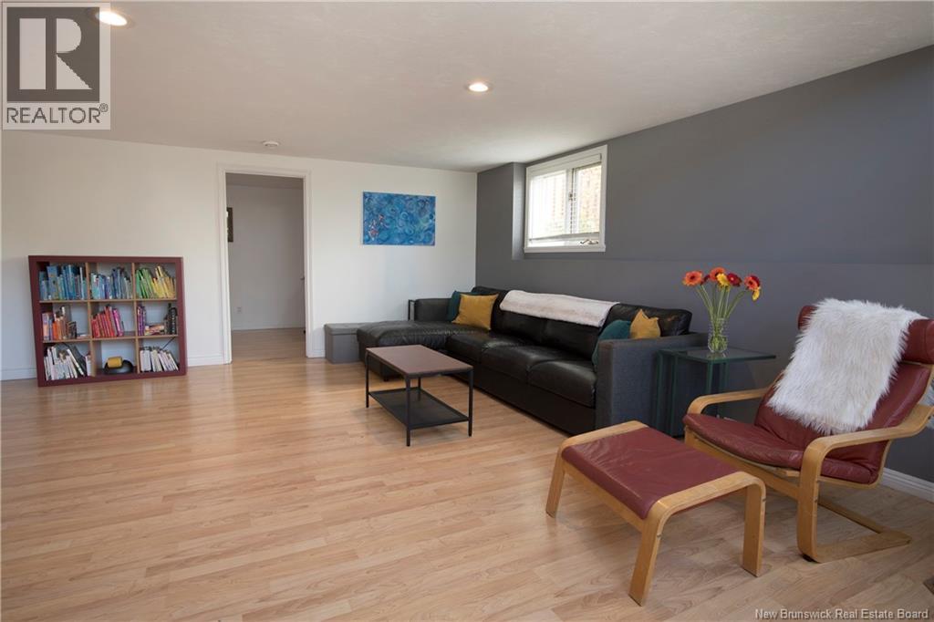 27 Stoneybrook Crescent, Fredericton, New Brunswick  E3B 6Y2 - Photo 28 - NB129828