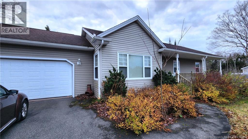 890 Hillcrest Road, Saint John, New Brunswick  E2E 2B2 - Photo 8 - NB129902