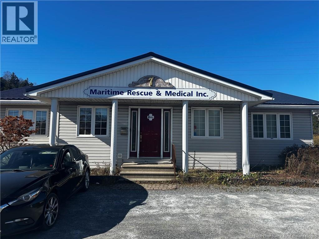 7-17 Foster Thurston Drive, Saint John, New Brunswick  E2K 5K7 - Photo 1 - NB129923