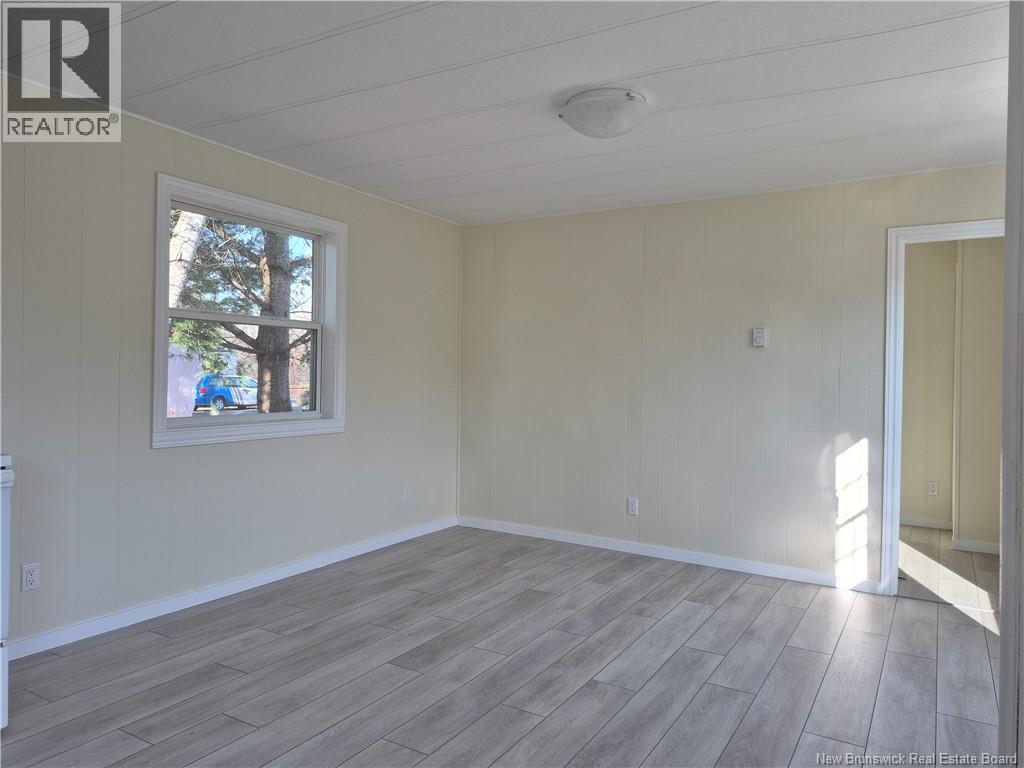 23 Currie Crescent, Waasis, New Brunswick  E3B 7H3 - Photo 9 - NB129924