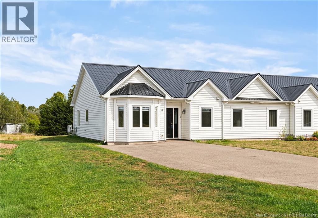19 Braam Crescent, Hillsborough, New Brunswick E4H 0B6 - Photo 3 - NB129947