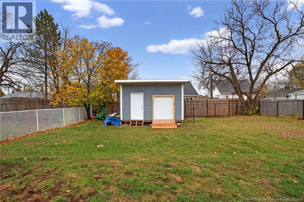 25 Lynwood, Moncton, New Brunswick E1A 3Z6 - Photo 15 - NB129944