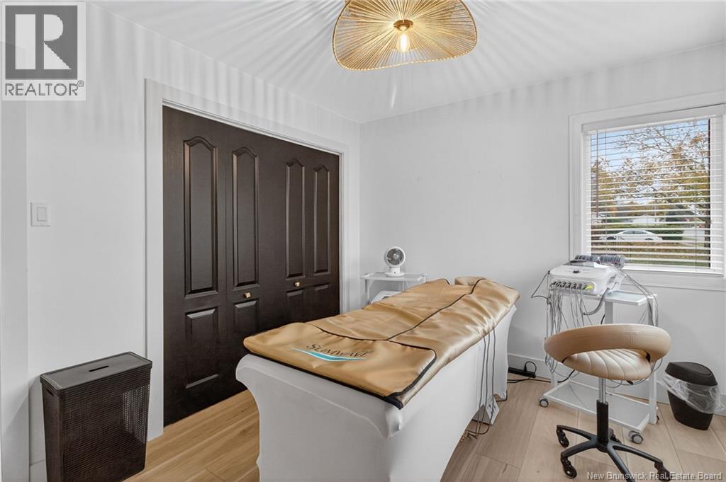 25 Lynwood, Moncton, New Brunswick E1A 3Z6 - Photo 24 - NB129944