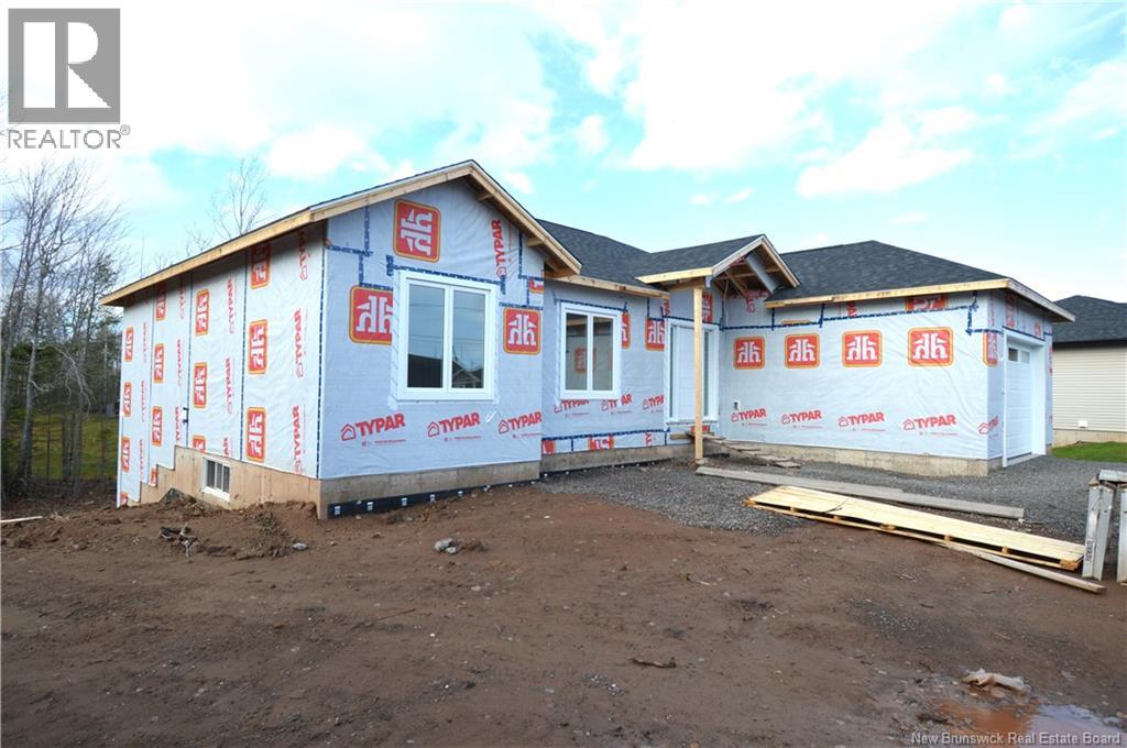 57 Robert, Shediac, New Brunswick  E4P 0R2 - Photo 3 - NB129904