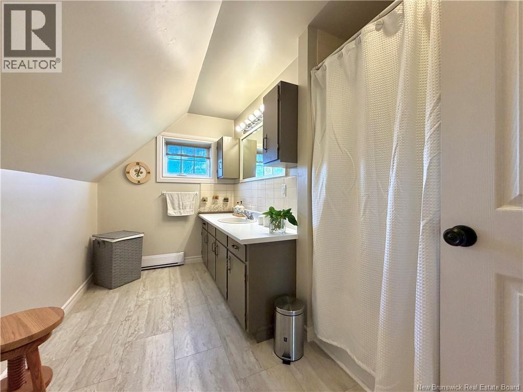 450 Petrie, North Tetagouche, New Brunswick  E2A 4Y9 - Photo 31 - NB129892