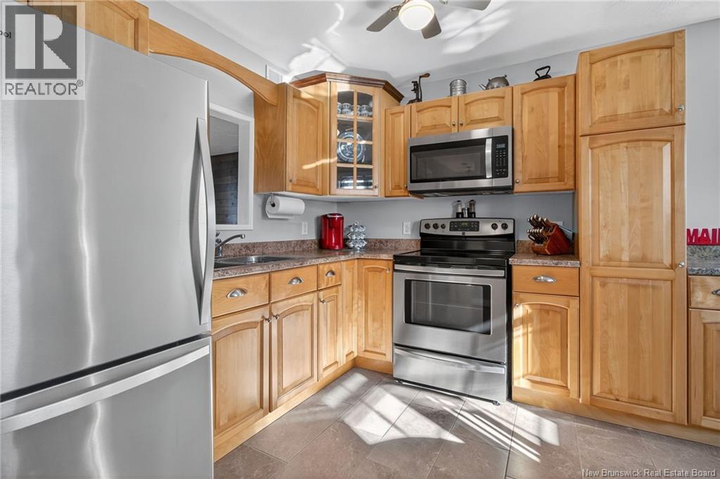 500 Champlain, Dieppe, New Brunswick E1A 1P4 - Photo 12 - NB128261