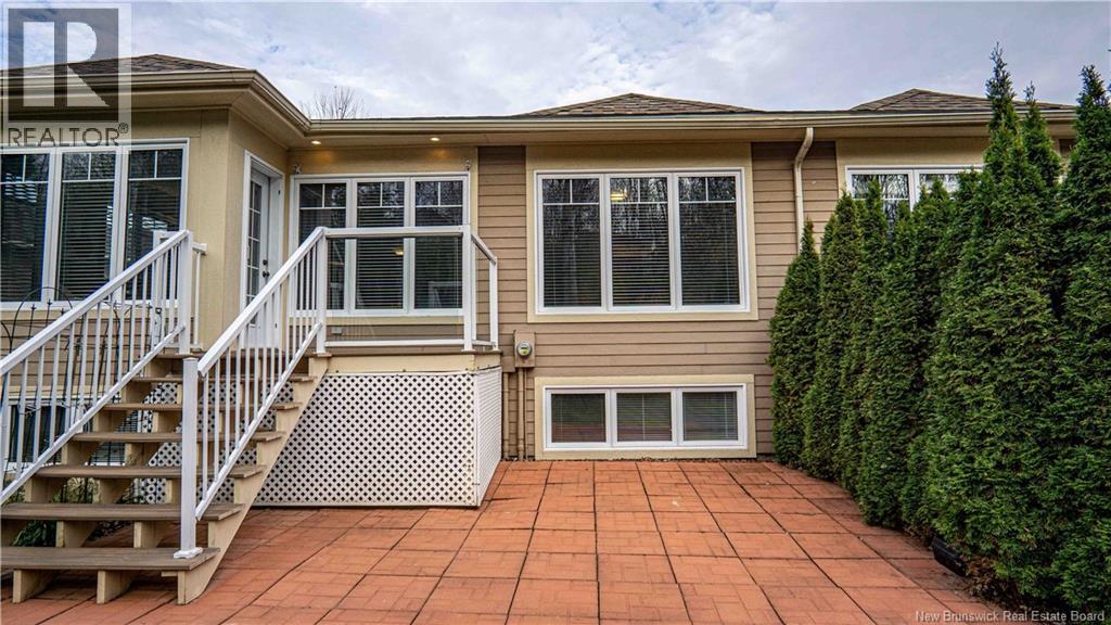 70 Arbour Brook Lane, Fredericton, New Brunswick  E3B 0C4 - Photo 2 - NB129942