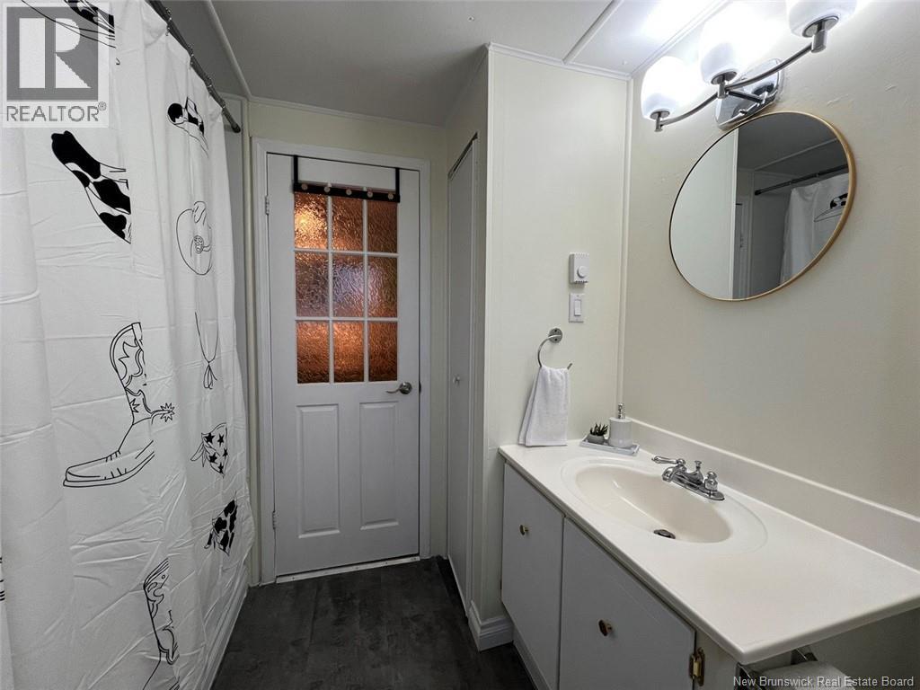 1 Parc P'tiso Street, Edmundston, New Brunswick  E3V 3X7 - Photo 17 - NB128868