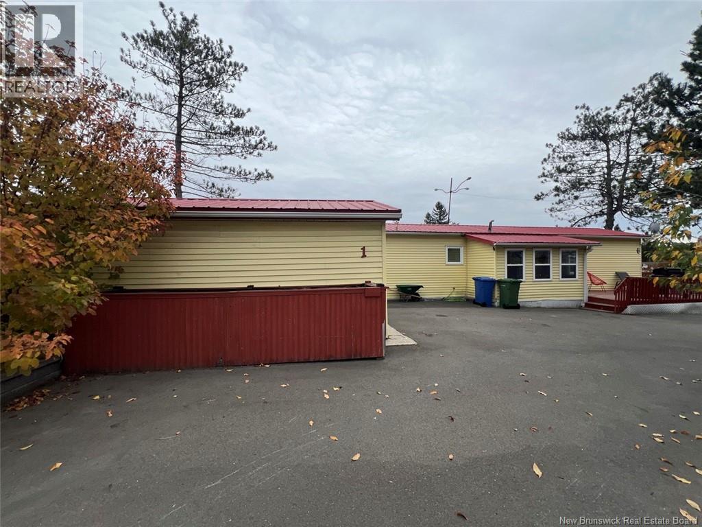 1 Parc P'tiso Street, Edmundston, New Brunswick  E3V 3X7 - Photo 23 - NB128868