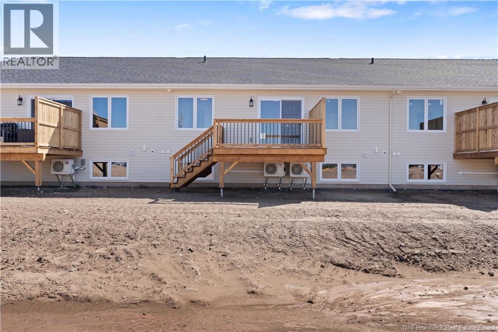 203 Simone Gallant, Shediac, New Brunswick E4P 2B7 - Photo 2 - NB129921