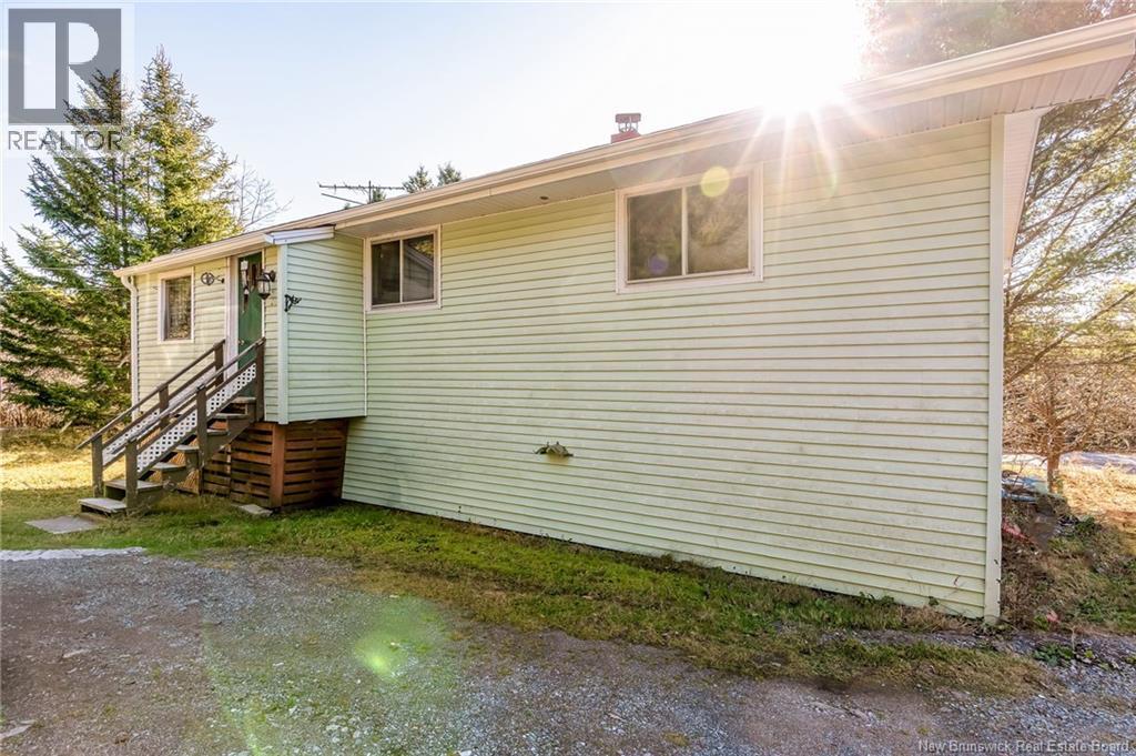 2419 Redhead Road, Saint John, New Brunswick E2P 1J5 - Photo 5 - NB129894