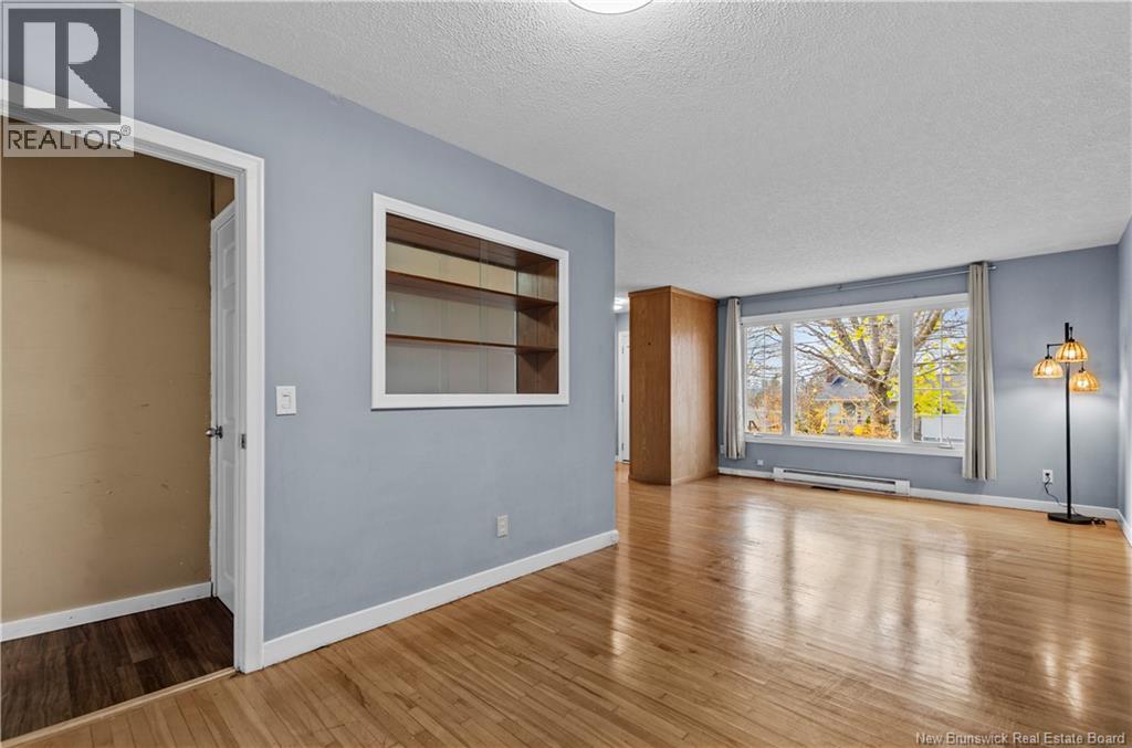 306 Cherry Avenue, Fredericton, New Brunswick  E3A 1Z5 - Photo 12 - NB129873