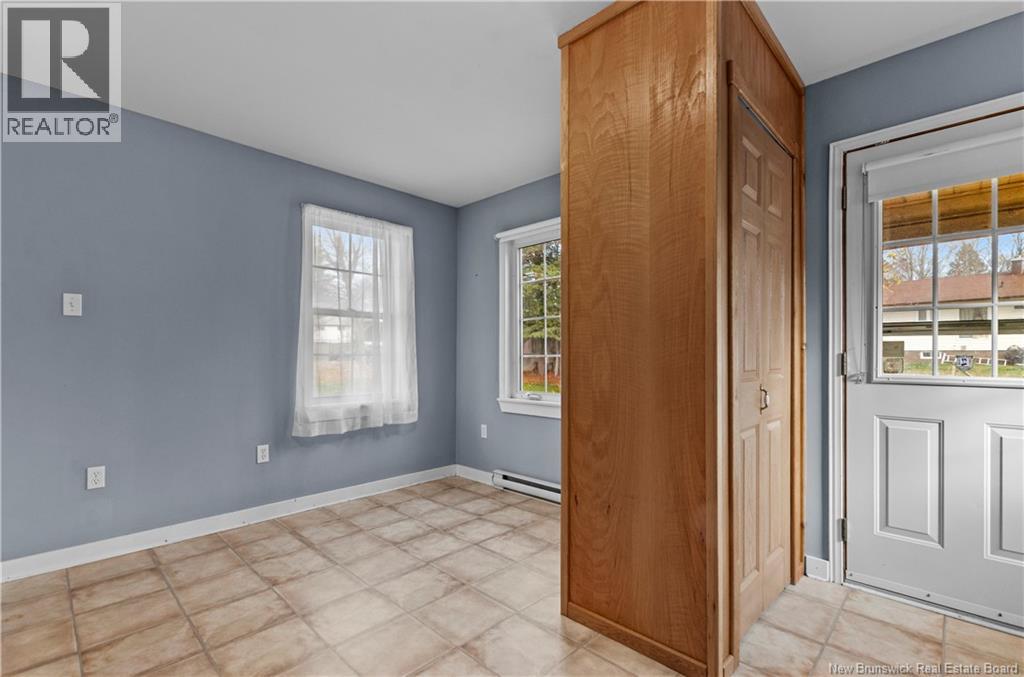 306 Cherry Avenue, Fredericton, New Brunswick  E3A 1Z5 - Photo 14 - NB129873