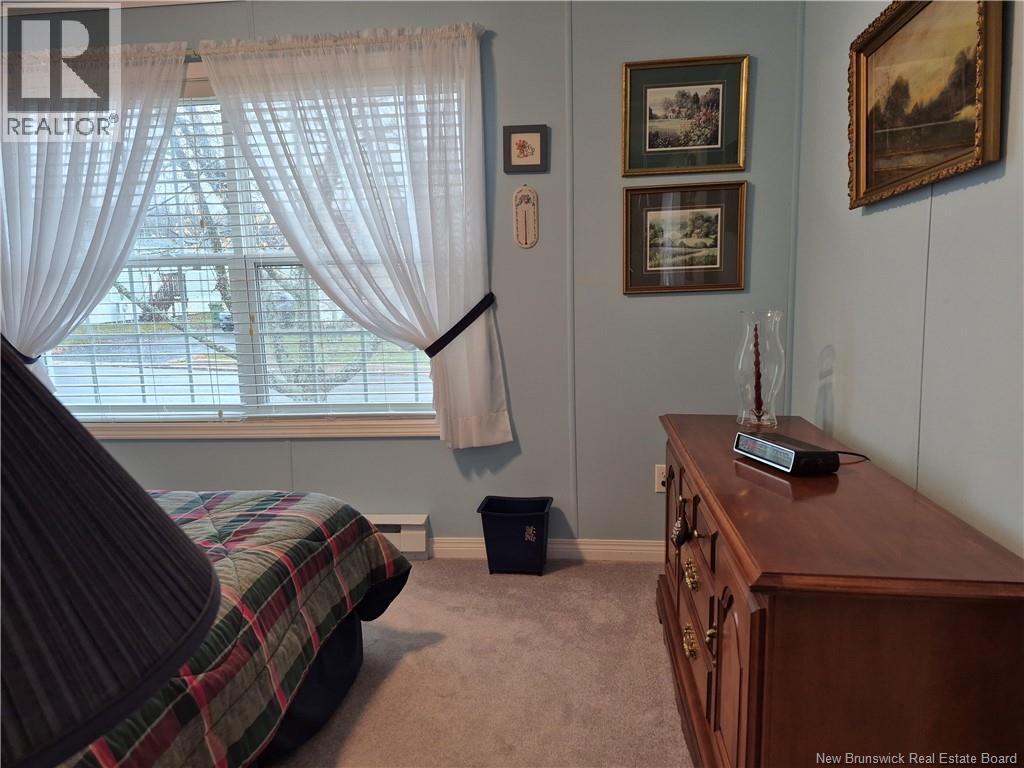 28 Dougnorth Street, Fredericton, New Brunswick  E3G 0H7 - Photo 17 - NB130000