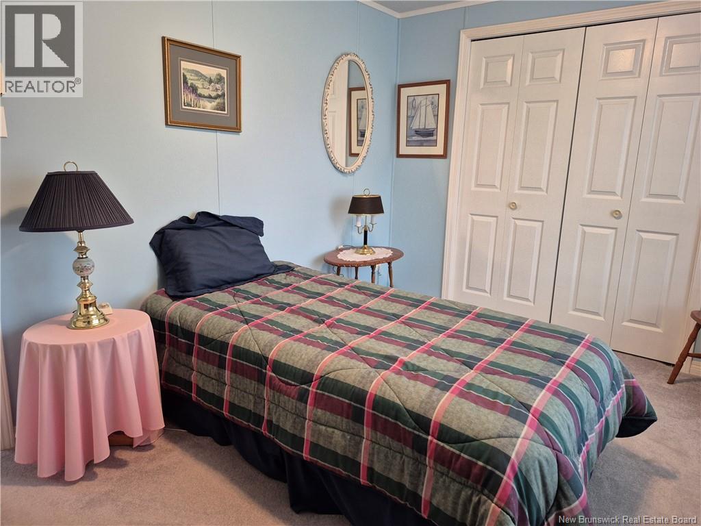 28 Dougnorth Street, Fredericton, New Brunswick  E3G 0H7 - Photo 20 - NB130000