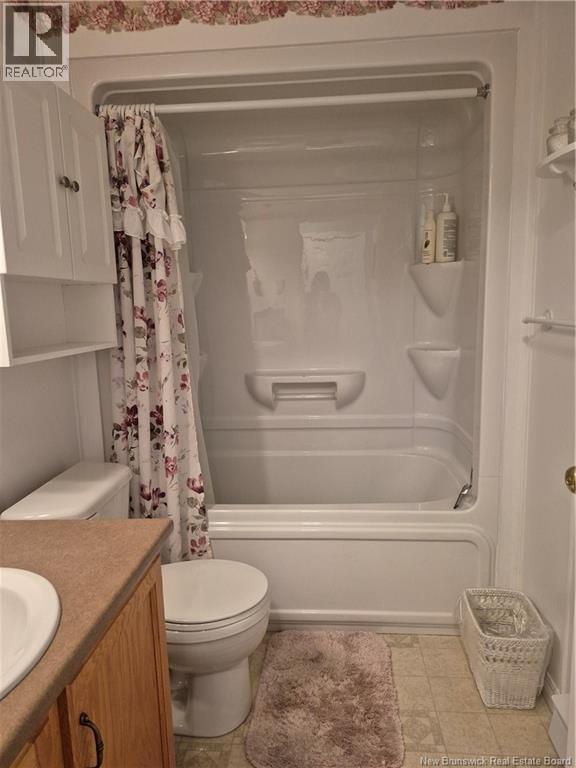 28 Dougnorth Street, Fredericton, New Brunswick  E3G 0H7 - Photo 22 - NB130000