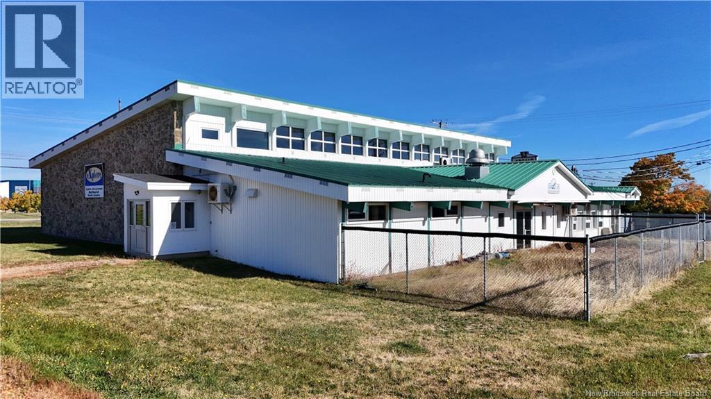 895 St Anne, Bathurst, New Brunswick