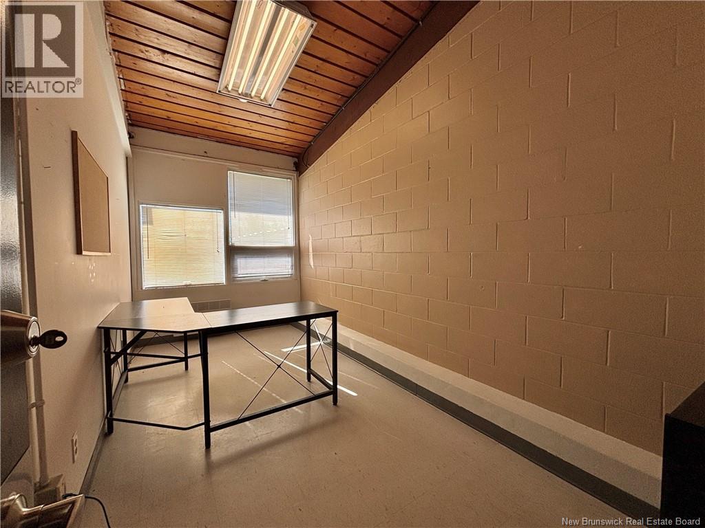 895 St Anne, Bathurst, New Brunswick E2A 2N5 - Photo 23 - NB129909