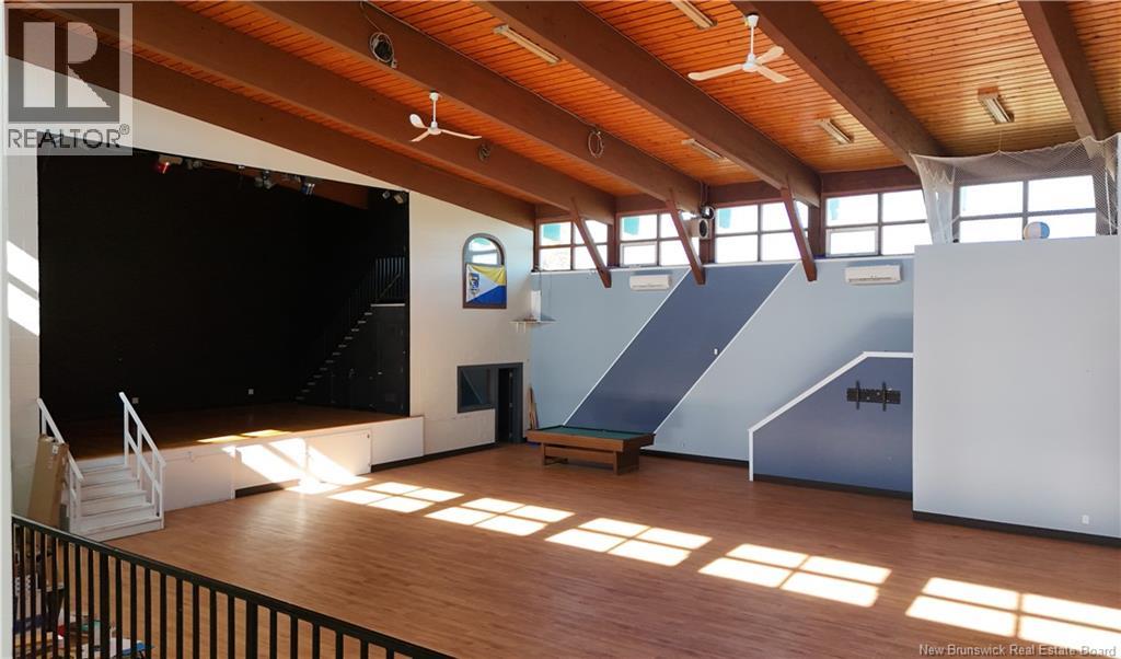 895 St Anne, Bathurst, New Brunswick E2A 2N5 - Photo 7 - NB129909