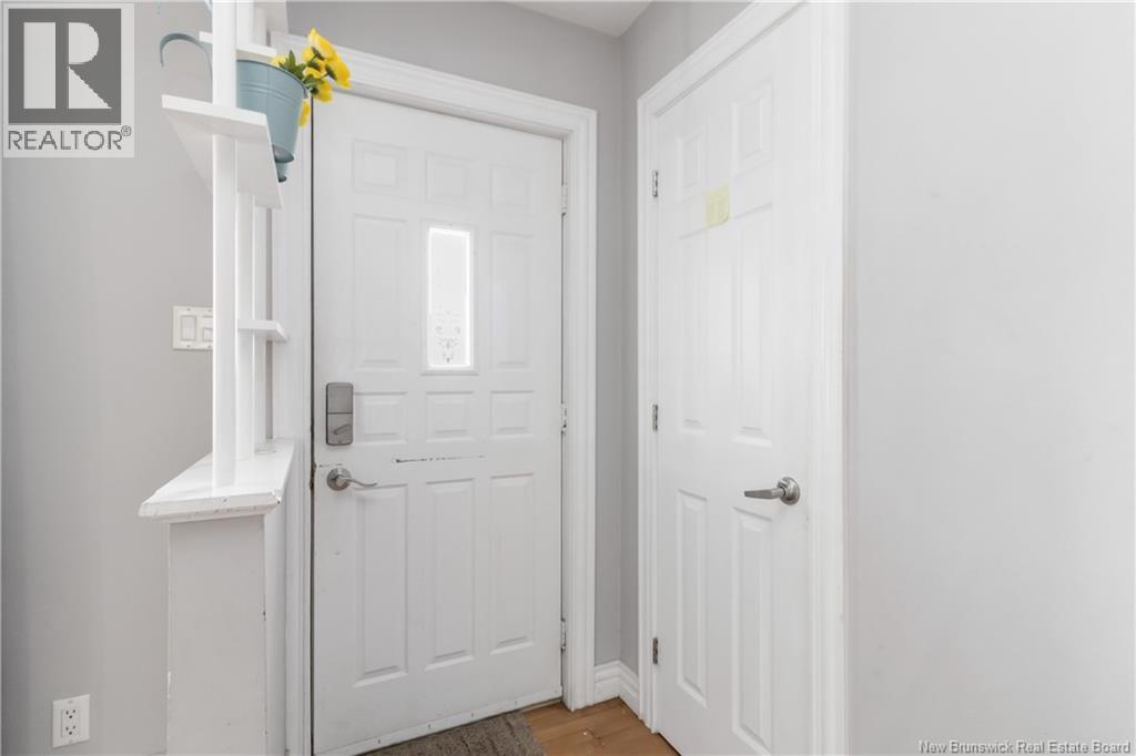 66 Ayer Avenue, Moncton, New Brunswick  E1C 8G8 - Photo 4 - NB129838