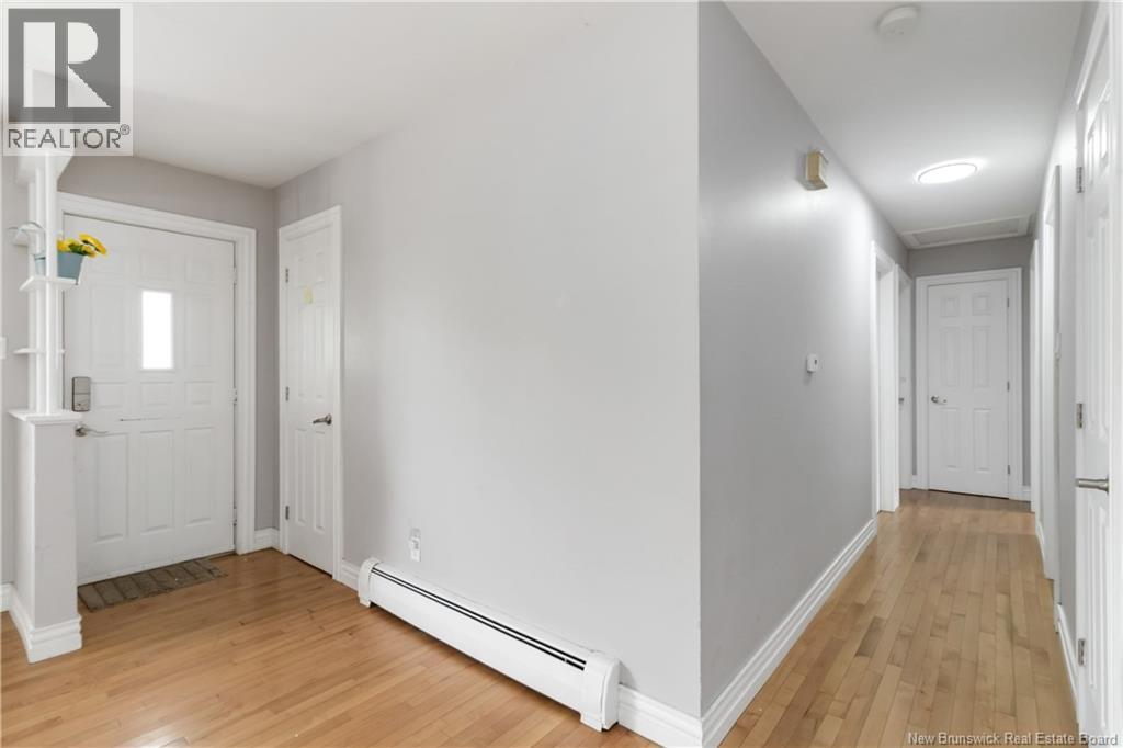 66 Ayer Avenue, Moncton, New Brunswick  E1C 8G8 - Photo 5 - NB129838