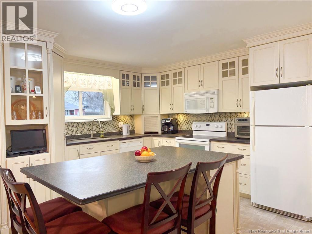 9 Crescent Gardens, Hartland, New Brunswick  E7P 1L9 - Photo 12 - NB129939