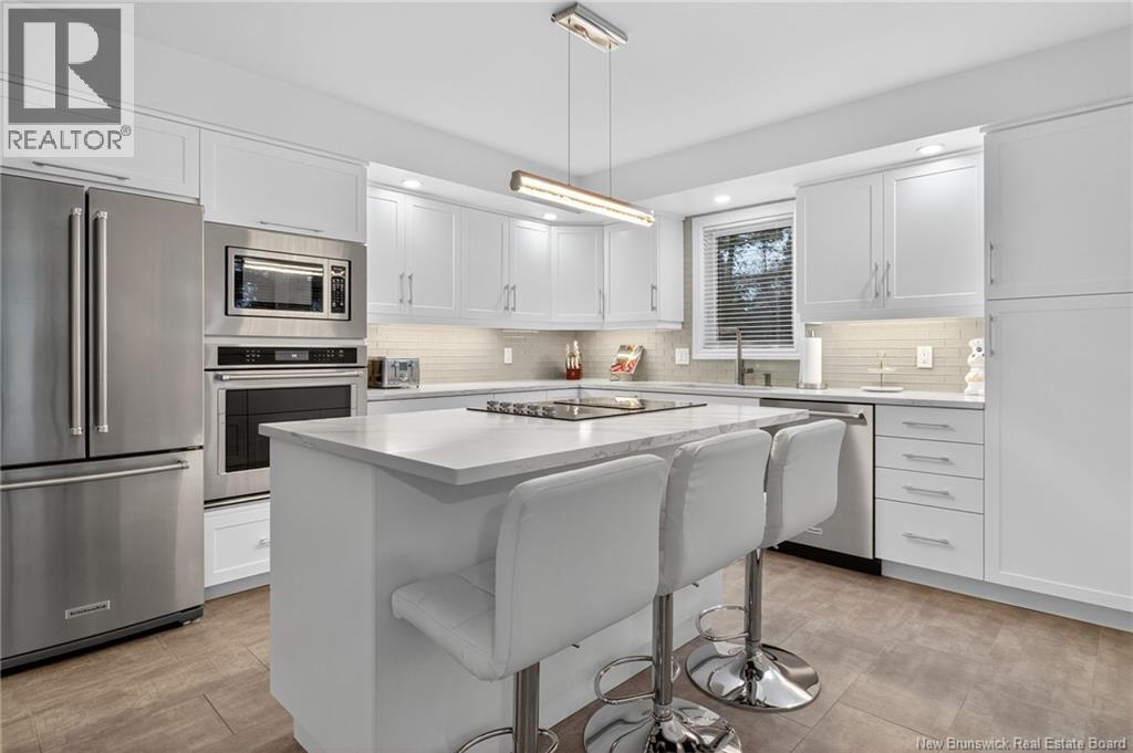 1 Havenwood Court, Moncton, New Brunswick E1A 5W4 - Photo 3 - NB130023