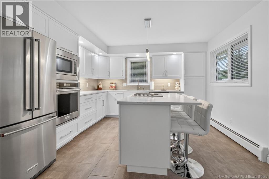 1 Havenwood Court, Moncton, New Brunswick E1A 5W4 - Photo 6 - NB130023