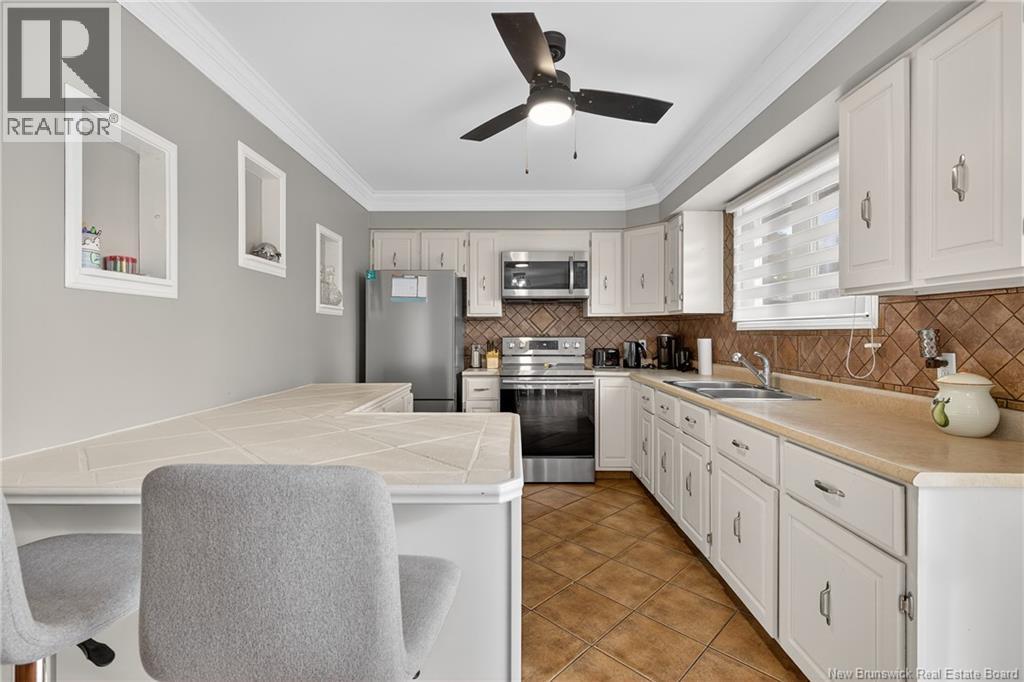 595 St Simon, Bathurst, New Brunswick E2A 3L7 - Photo 14 - NB129958