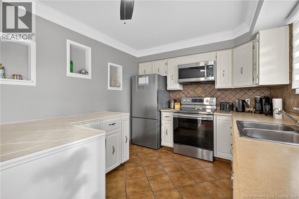 595 St Simon, Bathurst, New Brunswick E2A 3L7 - Photo 15 - NB129958