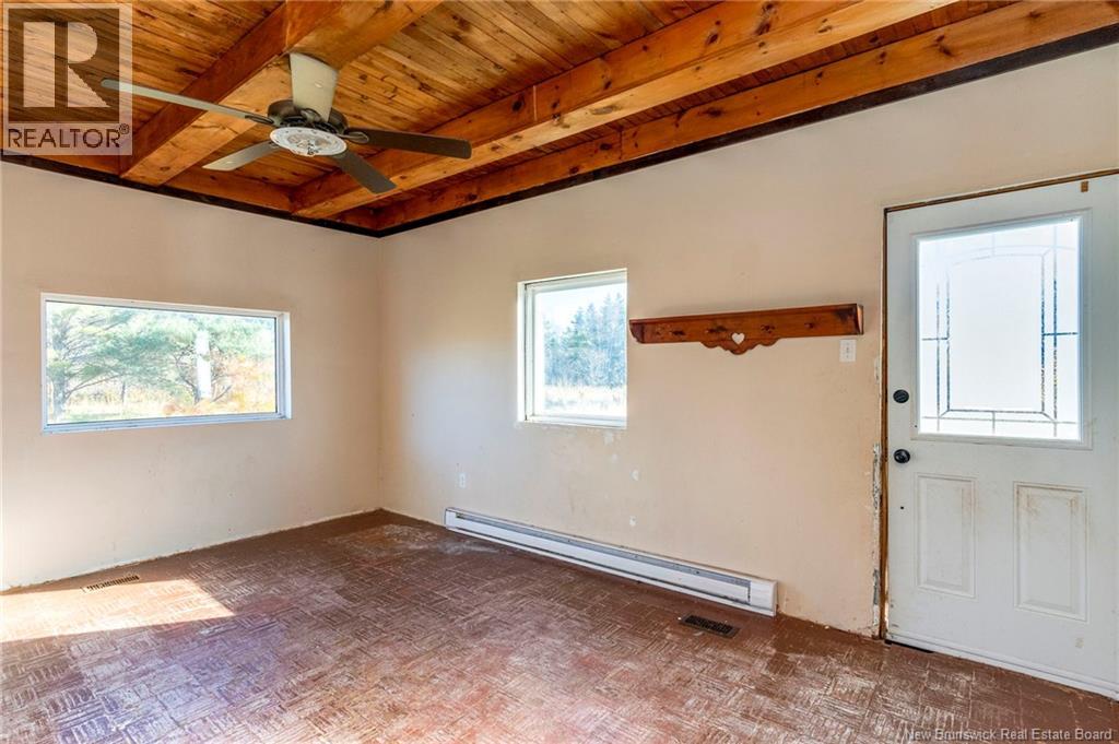 285 Immigrant Road, Cape Tormentine, New Brunswick E4M 4A4 - Photo 12 - NB130031