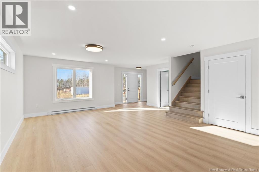 32 Attenborough Drive, Fredericton, New Brunswick E3A 9R6 - Photo 11 - NB130021