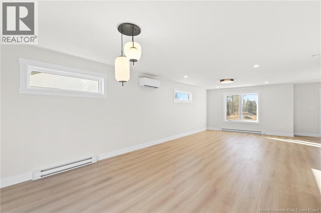 32 Attenborough Drive, Fredericton, New Brunswick E3A 9R6 - Photo 17 - NB130021