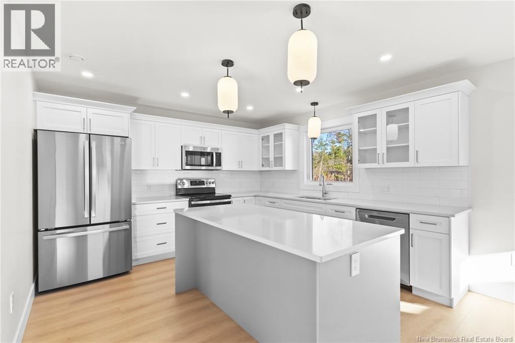 32 Attenborough Drive, Fredericton, New Brunswick E3A 9R6 - Photo 18 - NB130021