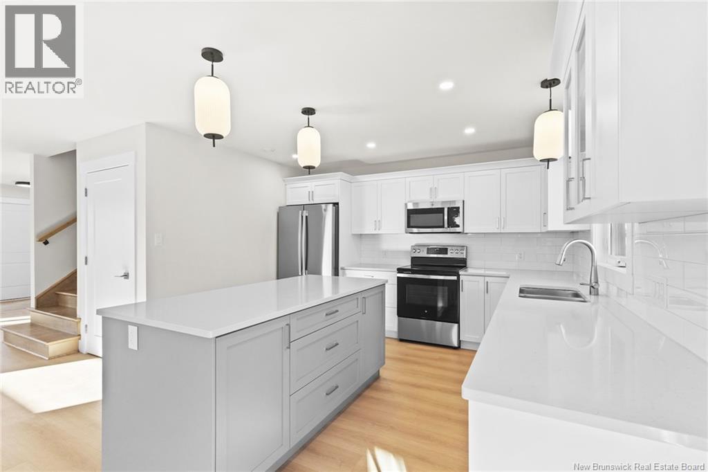 32 Attenborough Drive, Fredericton, New Brunswick E3A 9R6 - Photo 19 - NB130021