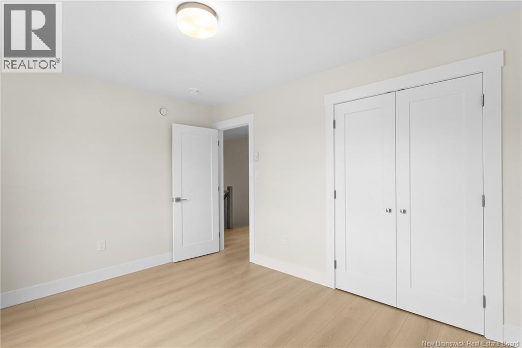 32 Attenborough Drive, Fredericton, New Brunswick E3A 9R6 - Photo 33 - NB130021