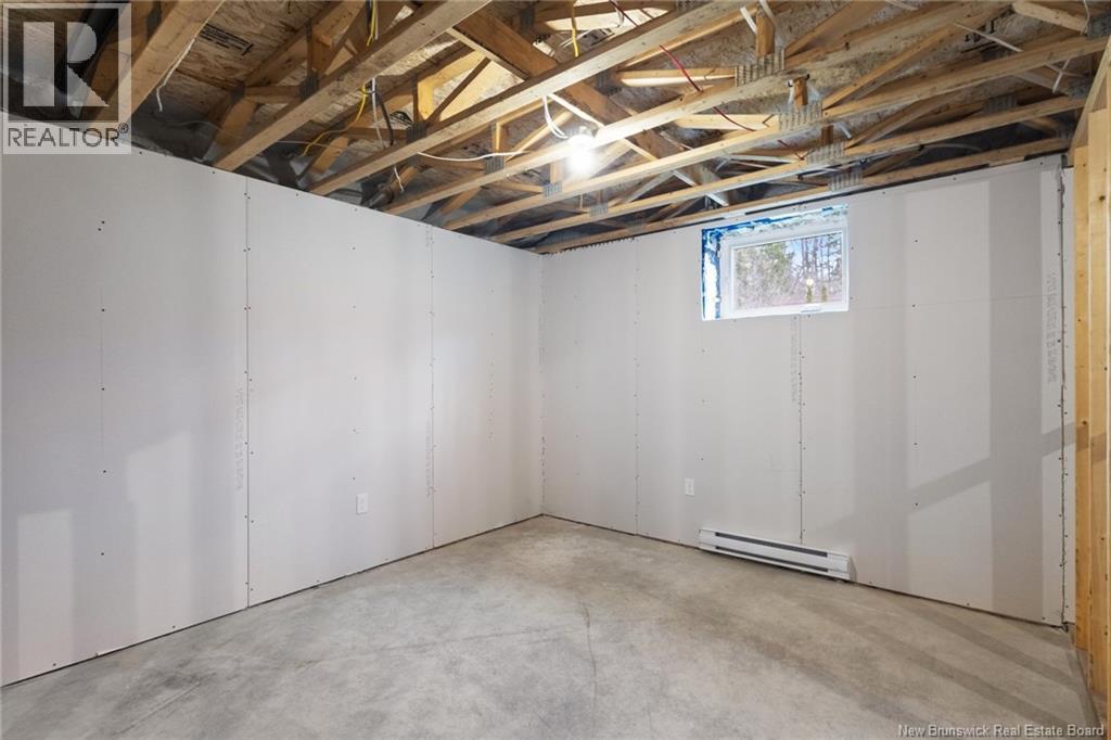 32 Attenborough Drive, Fredericton, New Brunswick E3A 9R6 - Photo 40 - NB130021