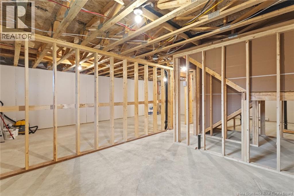 32 Attenborough Drive, Fredericton, New Brunswick E3A 9R6 - Photo 41 - NB130021