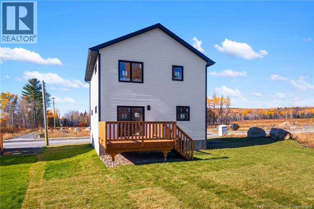 32 Attenborough Drive, Fredericton, New Brunswick E3A 9R6 - Photo 48 - NB130021
