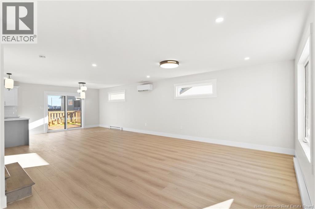 32 Attenborough Drive, Fredericton, New Brunswick E3A 9R6 - Photo 7 - NB130021