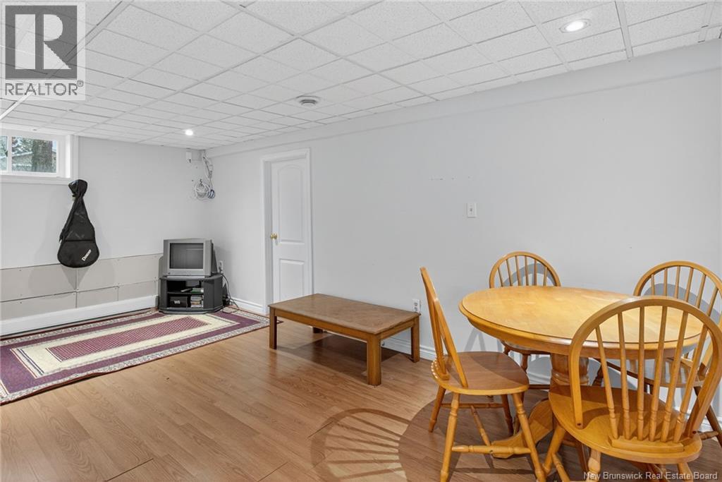 53 Vista, Moncton, New Brunswick E1A 4L6 - Photo 19 - NB130041