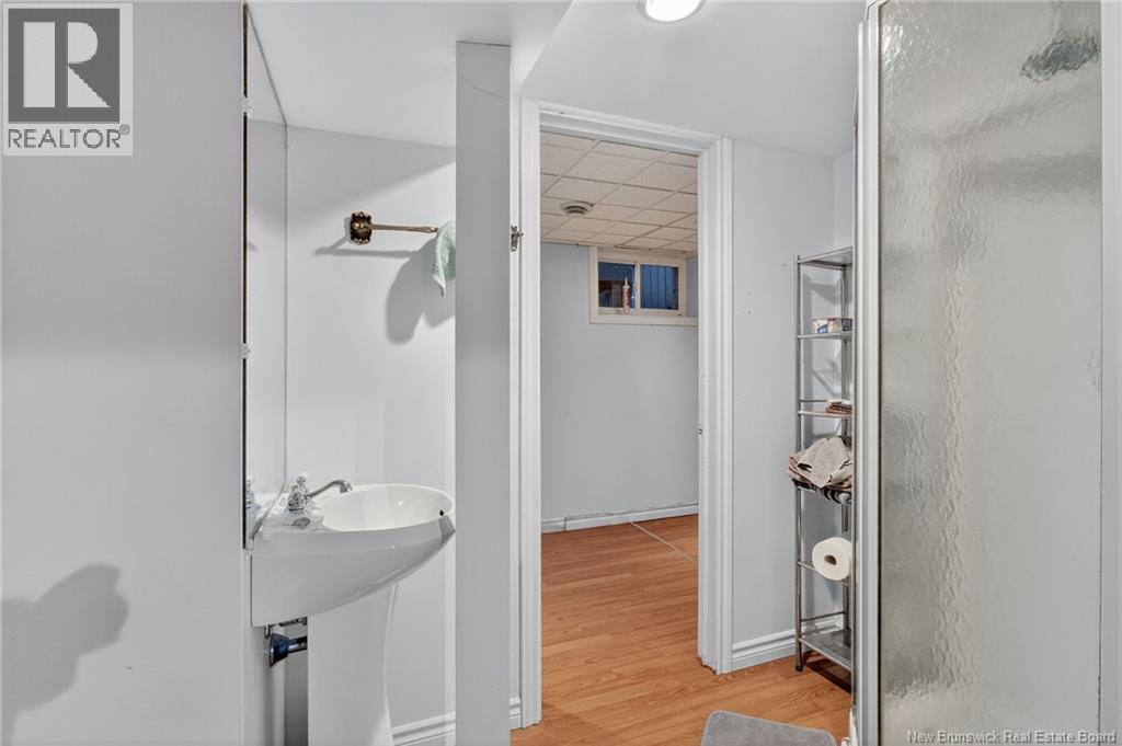 53 Vista, Moncton, New Brunswick E1A 4L6 - Photo 24 - NB130041