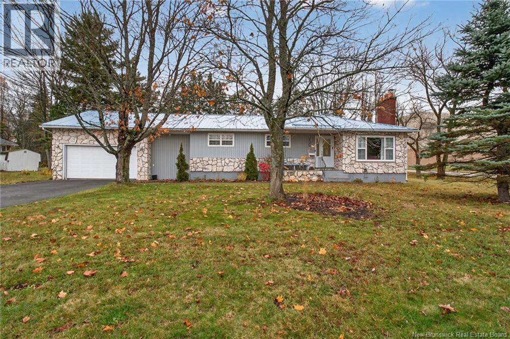 53 Vista, Moncton, New Brunswick E1A 4L6 - Photo 30 - NB130041