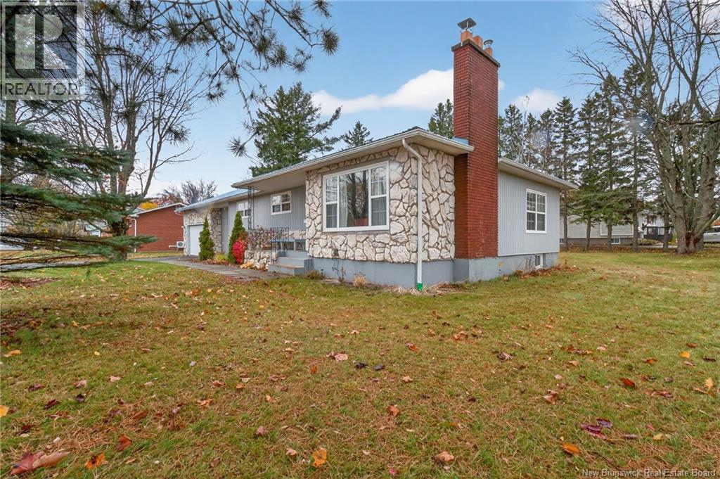 53 Vista, Moncton, New Brunswick E1A 4L6 - Photo 34 - NB130041