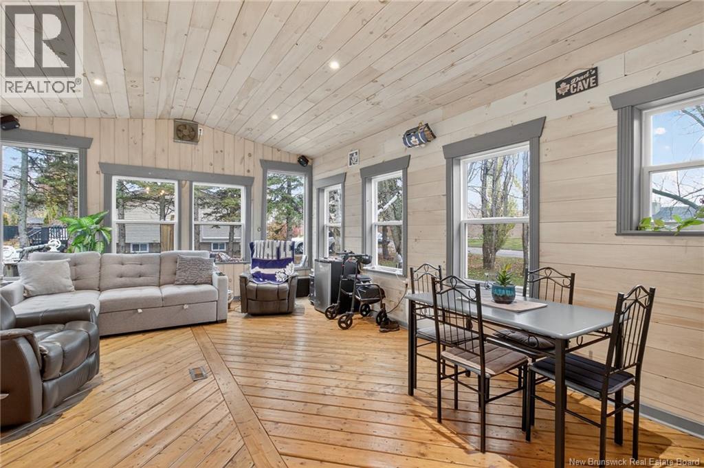 53 Vista, Moncton, New Brunswick E1A 4L6 - Photo 8 - NB130041